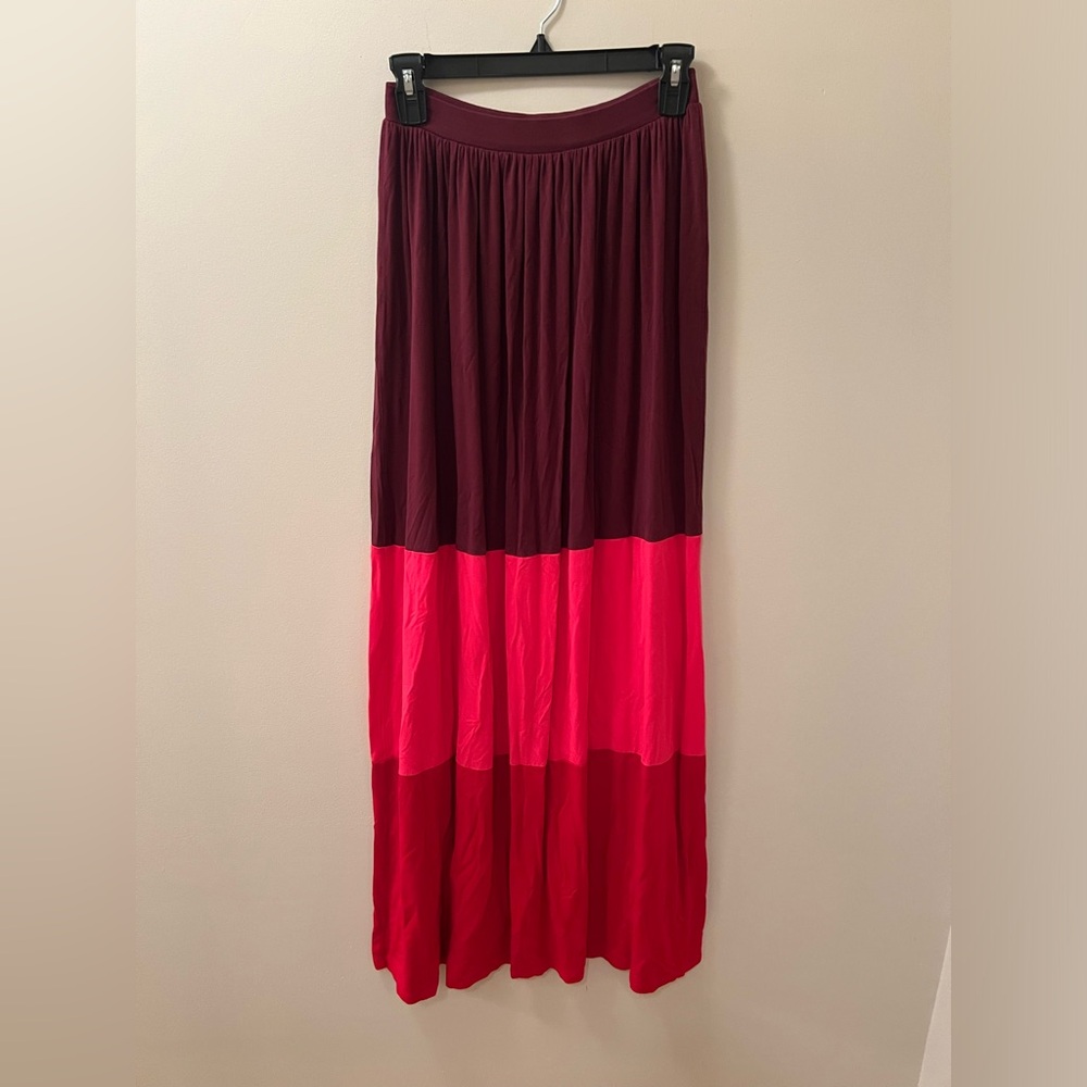 ASOS Women’s Red, Pink, And Burgundy Colorblock Maxi Skirt Size US 1